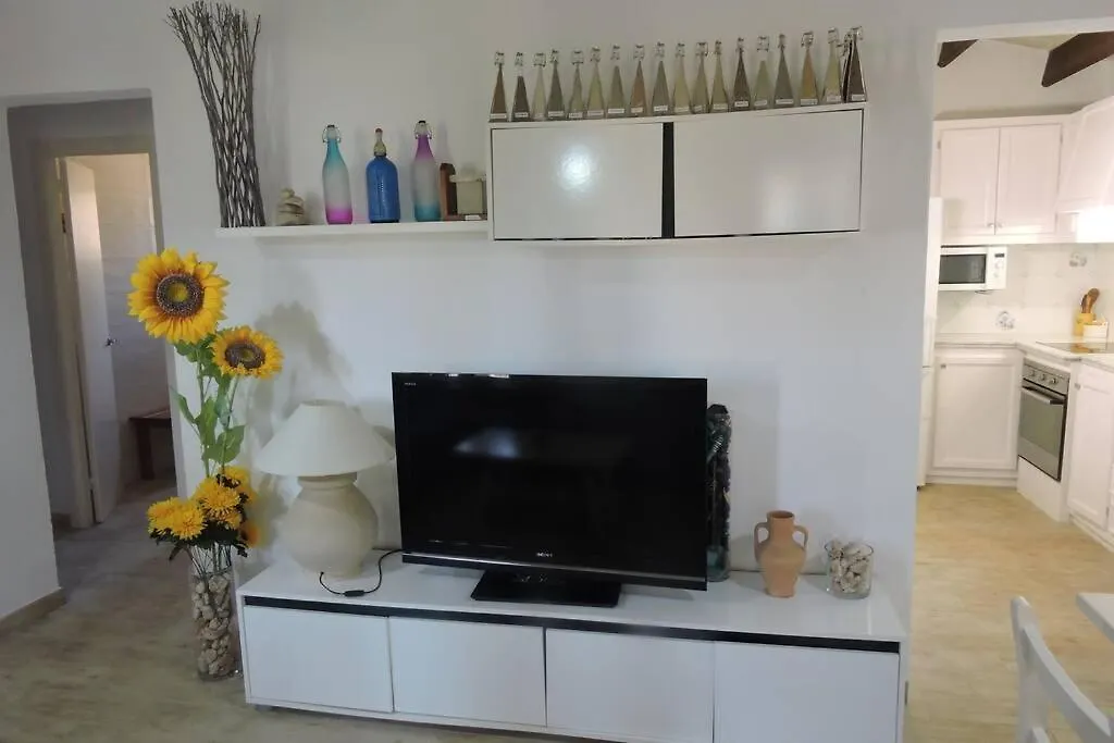 Chalet Cerca De La Playa Cala en Bosch Appartamento
